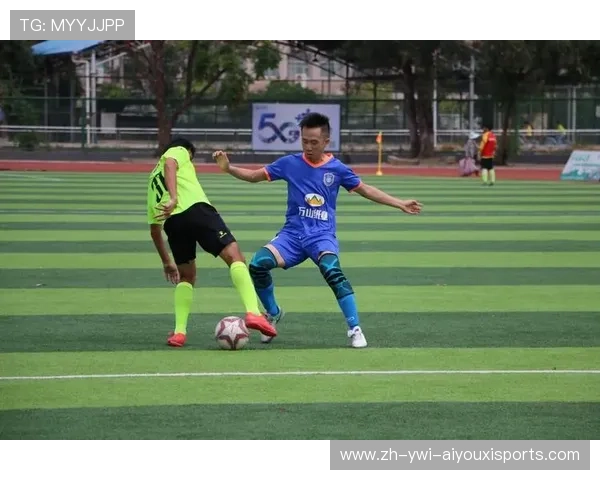 足球比赛中的反守为攻与战术调整